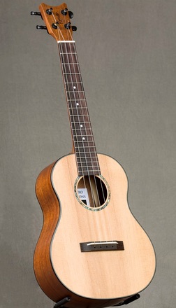 Grand Tenor Spruce top & Mahogany Sides - Click Image to Close